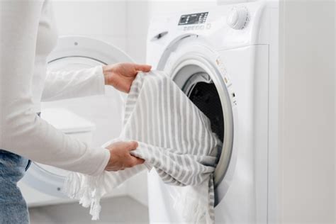 What Is a Ventless Dryer? Facts & How It Works | House Grail