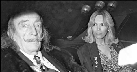 Salvador Dali Et Amanda Lear Dans Les Années 1960 Purepeople