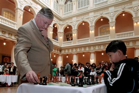 Karpov Legenda Catur Rusia Gagal Dapatkan Visa Ke AS ANTARA News