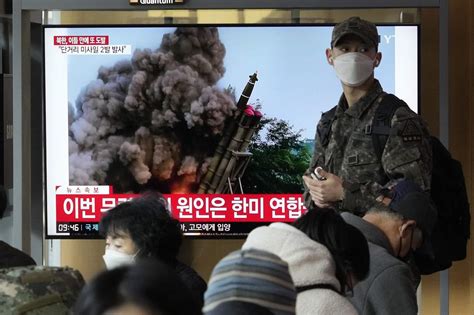 North Korea Fires 2 Short Range Ballistic Missiles The Japan News