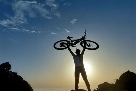 Tour En Bicicleta Por El Parque Natural De Los Volcanes Costa Teguise