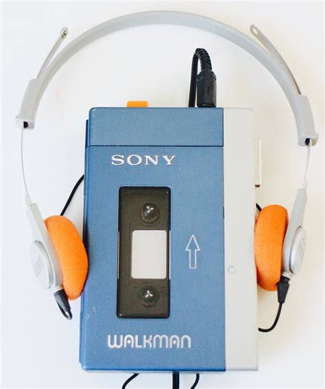 Mis Caprichos By Liza La Evolucion Del Walkman