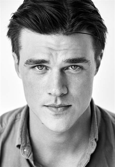 Finn Wittrock - Actor