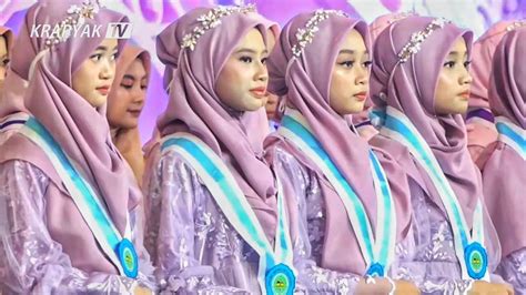 Haflah Khotmil Qur An Putri Pondok Pesantren Al Munawwir Krapyak