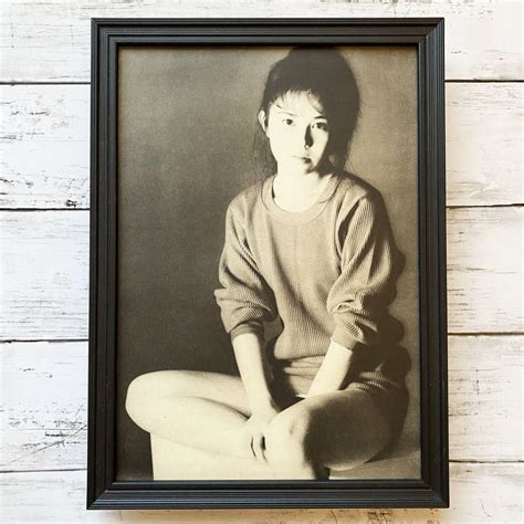 ヤフオク 額装品 遠藤京子 若い頃・グラビア 80年代 昭和