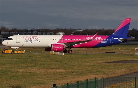 A321 271NX Wizz Air Malta D AVYW 9H WDJ MSN 11388 AIB Aviation