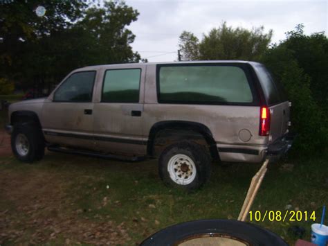 1993 Gmc Suburban K2500 4x4 34 Ton 4 Wheel Drive Project 57 350 Auto Trans Classic Gmc