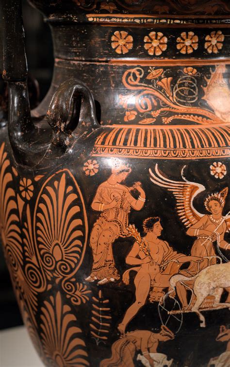 Apulian Red Figure Volute Krater Representing The Apotheos Flickr