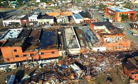 Video Tornado En Perryton Texas Dej Millonarias P Rdidas Y Tres