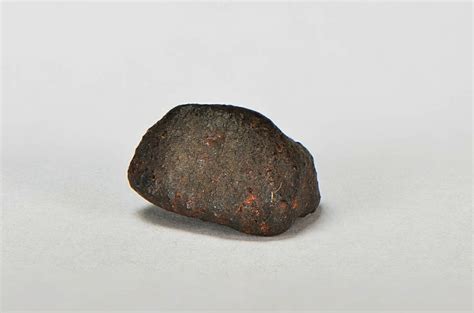 ORDINARY CHONDRITE Meteorite with FRESH CRUST 4.27g – Top Meteorite