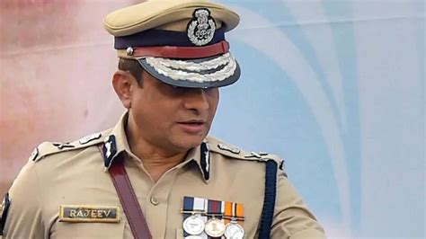 Saradha Scam Cbi Seeks Bengal Ips Officer Rajeev Kumars Arrest