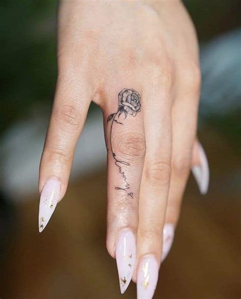 Ideas Dise Os Bellod De Tatuajes En Manos Para Mujeres