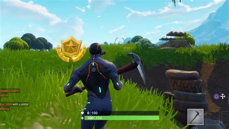 Fortnite Battle Royale Follow The Treasure Map Found In Salty Springs