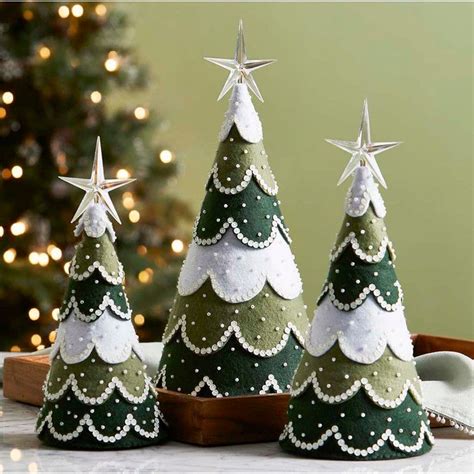 Felt Street Snowy Pines Shelf Sitters Felt Sequin Kit Herrschners