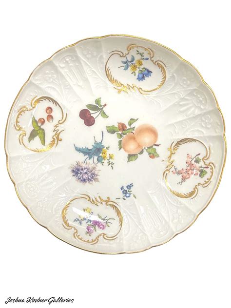 Sold Price Meissen Marcolini 18th C Teacup 2 Saucers April 6