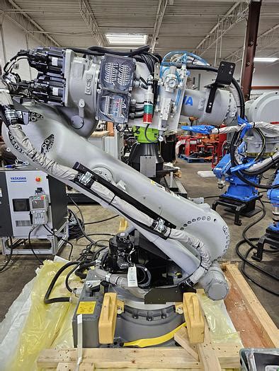 Used Yaskawa Motoman Mh Industrial Robot With Dx Controller For