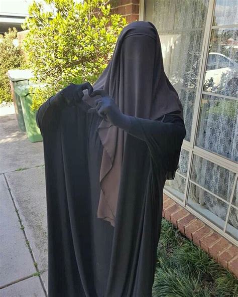 Pin By Nasreenraj On Niqabisss Niqab Hijab Islamic Modesty