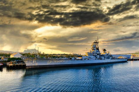 Experiences Battleship Uss Iowa Museum