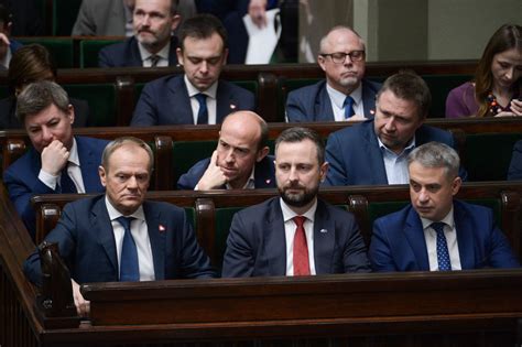 PiS zażądało przerwy Wezwali Tuska do wyjaśnień WP Wiadomości