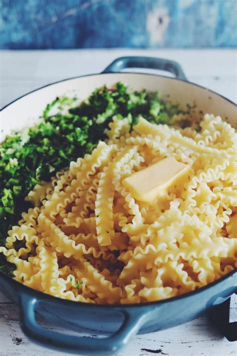 Broccoli And Garlic Pasta With Parmesan Red Pepper Flakes Lemon My