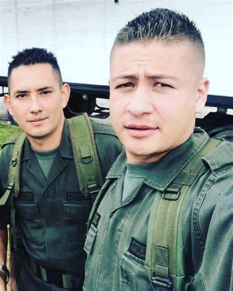 Sintético 90 Foto Cortes De Cabello Militares Para Hombres Lleno