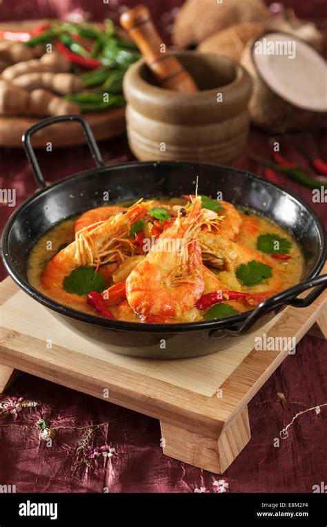 Udang Masak Lemak Nenas Pineapple Hi Res Stock Photography And Images