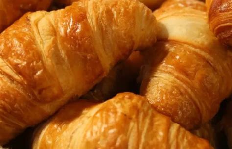 Receita De Croissants Caseiros Deliciosos F Cil E R Pido