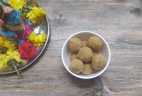 Aval Laddu Recipe Poha Ladoo Poha Laddu Nams Corner