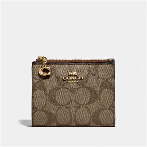 Coach Snap Card Case In Signature Canvas Lyst