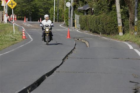 Crews Rush To Save Trapped Residents After Japan Quakes Death Toll