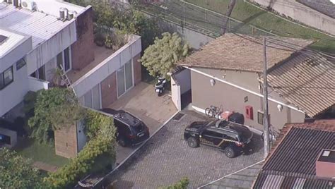 Registran La Casa De Carlos Bolsonaro Hijo Del Expresidente De Brasil