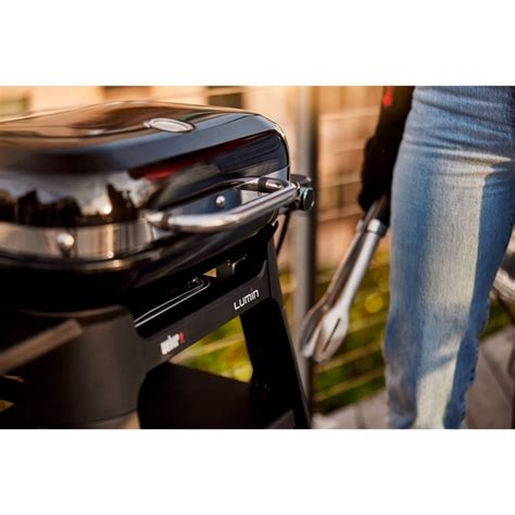 Weber Lumin Compact Elektrogrill Mit Stand Schwarz 2 200 Watt