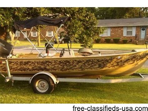 Camo Duck Hunting Fishing V Bottom Boat Boats Ships Nashville