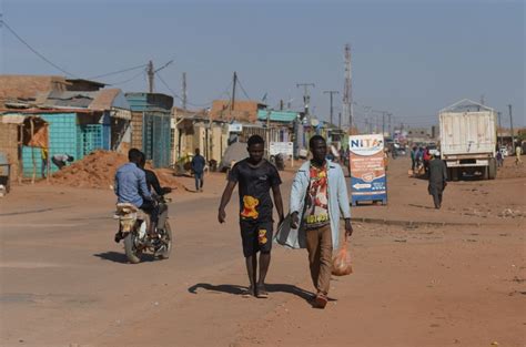 Cela fait trois mois que je suis bloqué ici au nord du Niger la