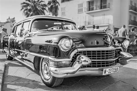 Pin de Carlina Cisneros en deco en 2022 | Autos clasicos, Autos, Coches