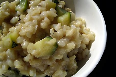 Recette De Risotto All G Au Riz Complet Courgettes Poivrons Parmesan