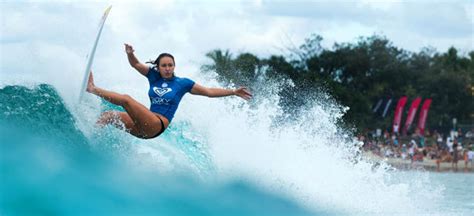 Carissa Moore Gewinnt Roxy Pro Gold Coast Surfmagazin Travel