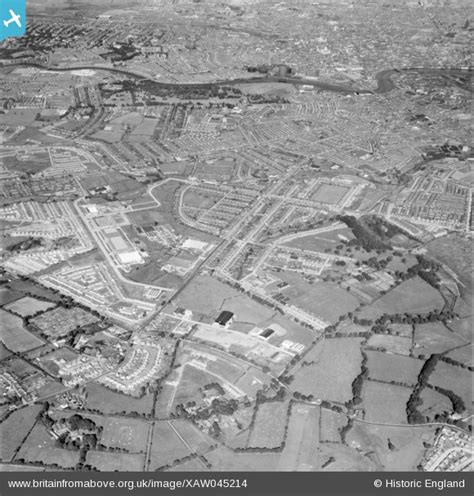 Xaw045214 Northern Ireland 1952 General View Ormeau Belfast