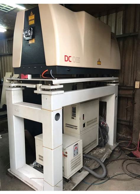 Rofin Sinar DC015 Slab 2 Laser