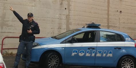 Per Sfuggire All Arresto Rischia Di Finire In Un Precipizio Salvato Da