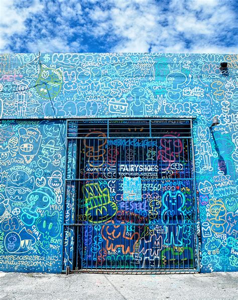 The Most Insta-Worthy Wynwood Walls - #travelcolorfully