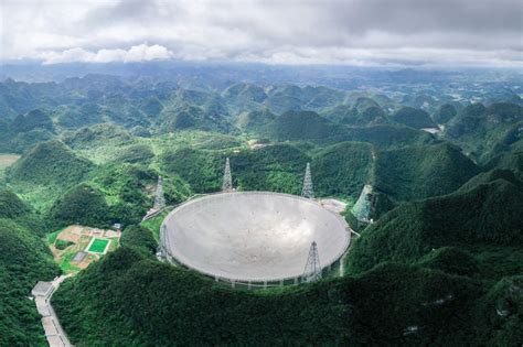 Gigantic Chinese telescope opens to astronomers worldwide : r/space