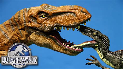 Jurassic World Velociraptor Blue Vs Stomp Strike T Rex Dino Battles