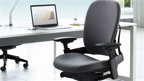 Top 5 Best Office Chairs For Tailbone Pain