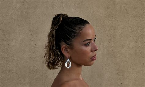 Nilüfer Yanya covers PJ Harvey’s “Rid of Me” | The FADER