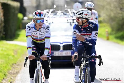 Remco Evenepoel Reageert Op Geheel Eigen Wijze Op Overwinning Van