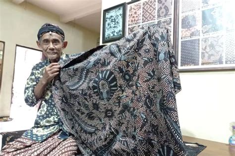 Bukhori Pelestari Batik Yang Jadi Sumber Ilmu Dari Perajin Batik Tulis