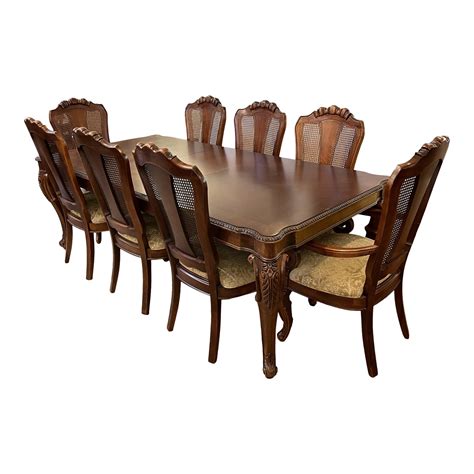 Thomasville Dining Room Tables