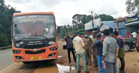 ഡ്രൈവിംഗിനിടെ കെ സ്വിഫ്റ്റ് ബസ് ഡ്രൈവറുടെ ഫോണ്‍വിളി തടഞ്ഞ് യാത്രക്കാര്‍ നടപടിയെടുത്ത് എംവിഡി