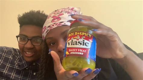 Vlasic Bold Spicy Pickle Review Youtube